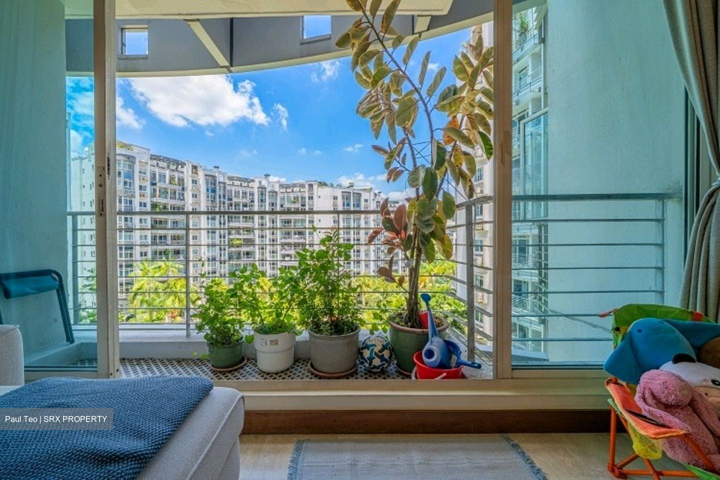 Hillington Green (D23), Condominium #587761311